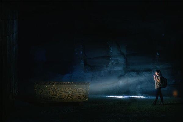 夢見古墓被挖開_周公解夢