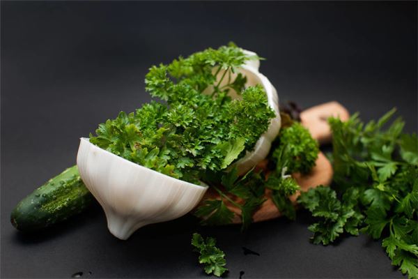 夢到綠葉菜_周公解夢