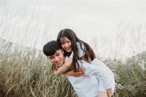 夢見保護女人是什麼徵兆_周公解夢