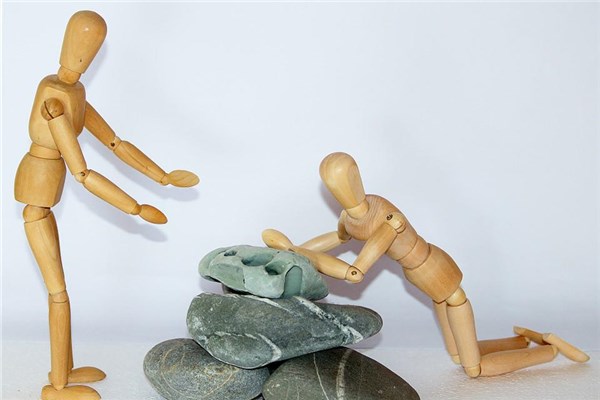 夢到了朋友摔倒有什麼徵兆_周公解夢