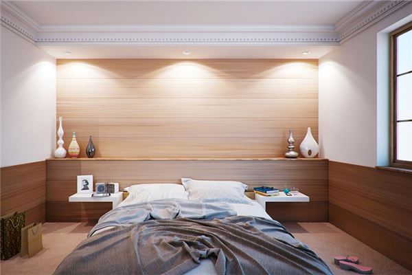 夢見自己拉大便拉到床上_周公解夢