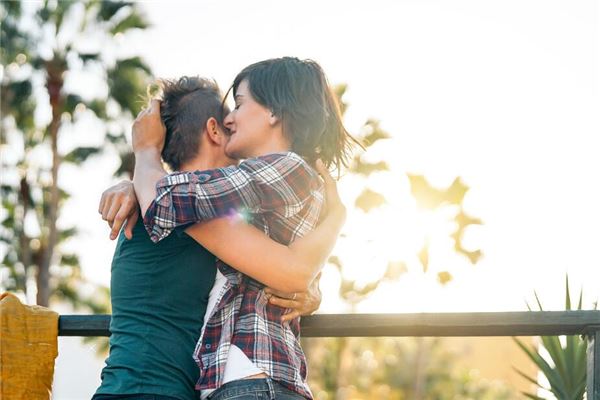 夢見嫖娼去了_周公解夢