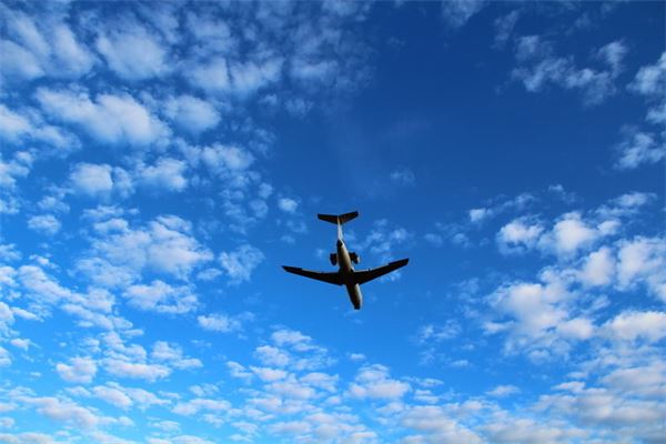 夢見大飛機_周公解夢