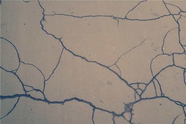 夢到裂紋有什麼含義_周公解夢