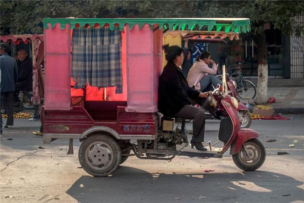 女人夢見自己騎三輪車_周公解夢