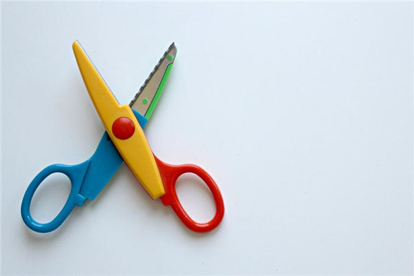 夢見剪子什麼意思_周公解夢