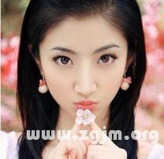 桃花眼女生命運