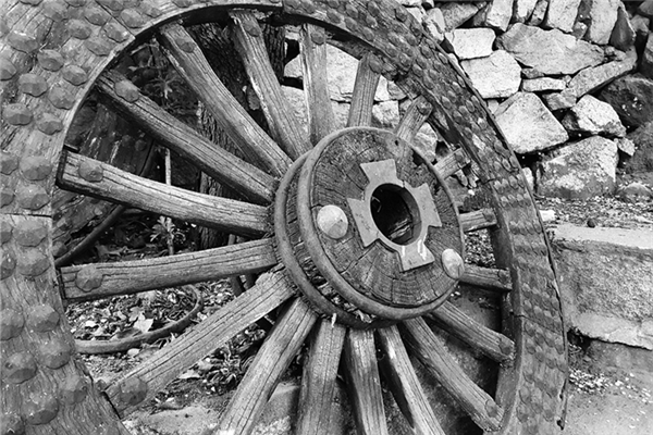 夢到了拉車軲轆是啥預兆_周公解夢