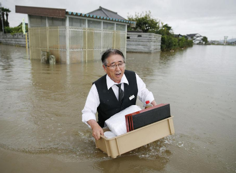 夢見自己被大水沖走