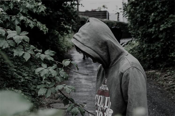 夢到了傻了是怎麼回事_周公解夢