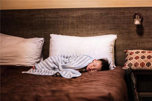 夢到媳婦生了個男孩_周公解夢