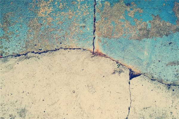 夢到牆壁裂縫是什麼徵兆_周公解夢