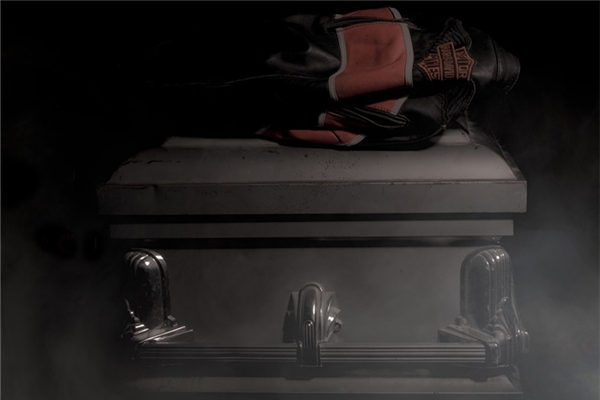 夢到抬黑棺材的預兆_周公解夢