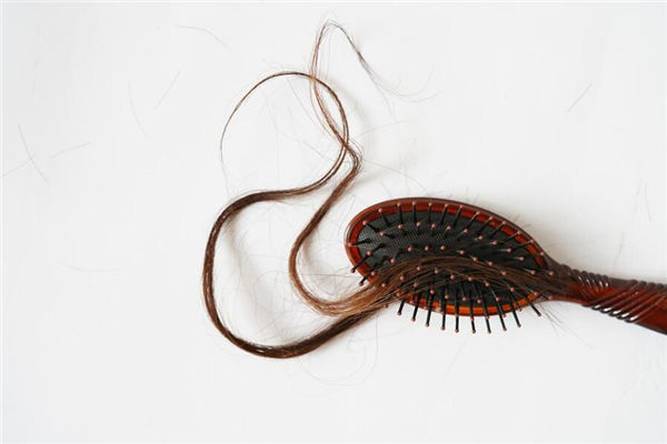 夢到脫髮是什麼意思_周公解夢