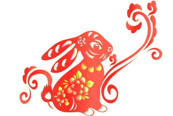 夢到坐在屋頂懸邊會怎么樣_周公解夢官網