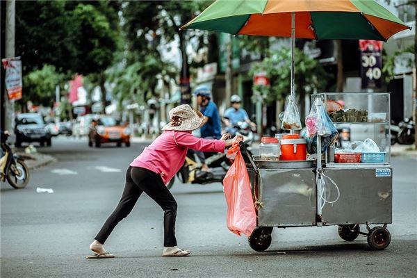 夢見幫人推車是好的徵兆嗎_周公解夢