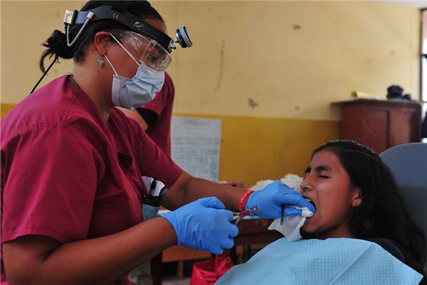 夢見拔牙是什麼意思_周公解夢