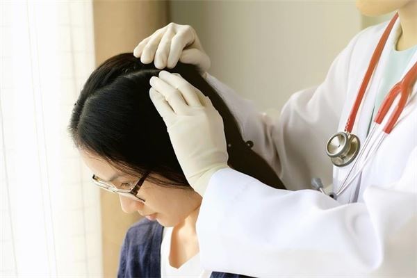 夢見掐死虱子發大財_周公解夢