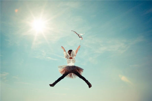 夢見飛起來了是什麼意思_周公解夢