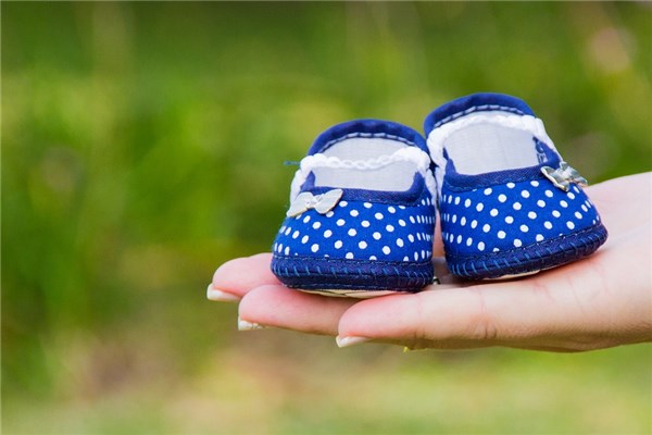 夢見小孩子的鞋意味著什麼_周公解夢