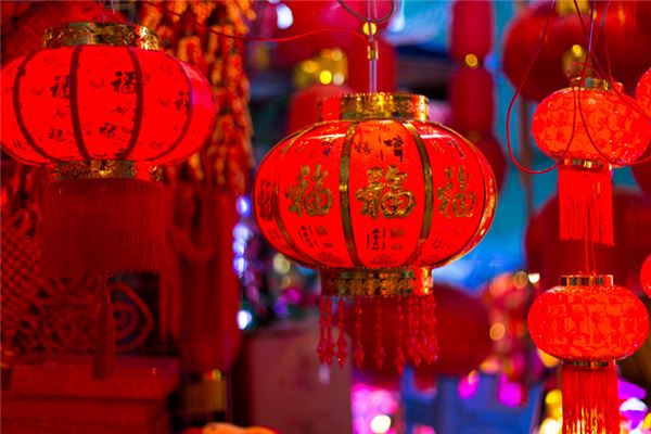 夢見過年了_周公解夢