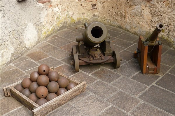 夢到了拆炸彈什麼預兆_周公解夢