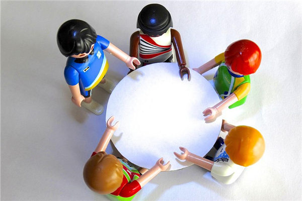 夢到了好多親戚是啥預兆_周公解夢