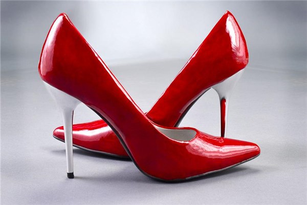 夢到兩隻鞋不一樣怎麼回事_周公解夢