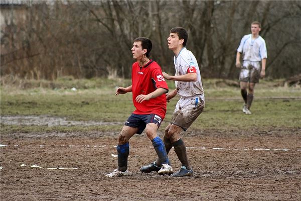 夢見身上沾泥是怎么回事_周公解夢