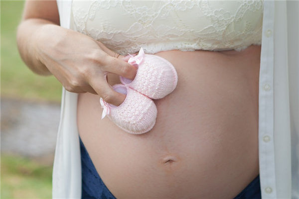夢見女兒生女兒怎么回事_周公解夢