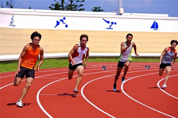 夢見運動會前選拔運動員與同學賽跑_周公解夢