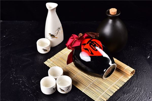 夢見白酒_周公解夢