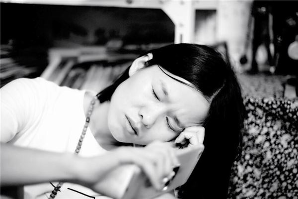 夢到牙疼_周公解夢