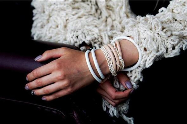 夢到了白玉會是什麼預兆_周公解夢