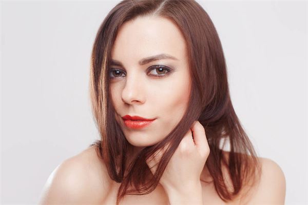 屬豬的人2021年運程_十二生肖