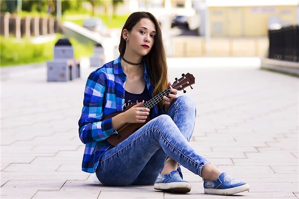 夢見學琴是什麼徵兆_周公解夢