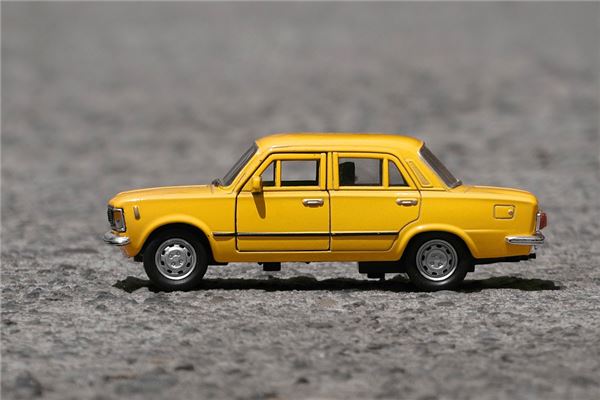 夢見玩具汽車什麼寓意_周公解夢