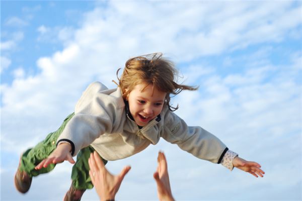 夢到自己飛起來了_周公解夢