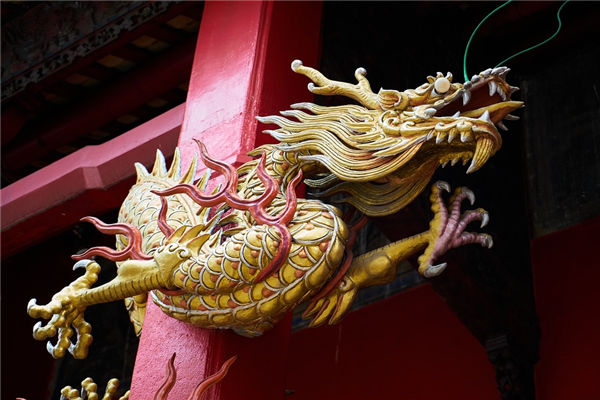 屬龍男人年份和婚姻_十二生肖