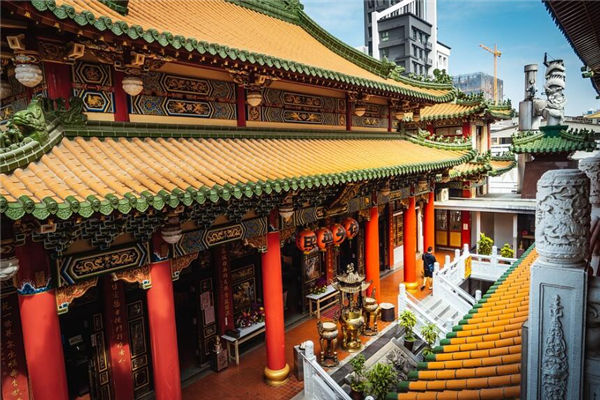 夢見進寺廟是什麼意思_周公解夢