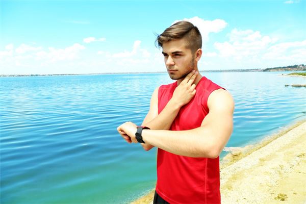 屬龍男人性格顧家嗎_十二生肖