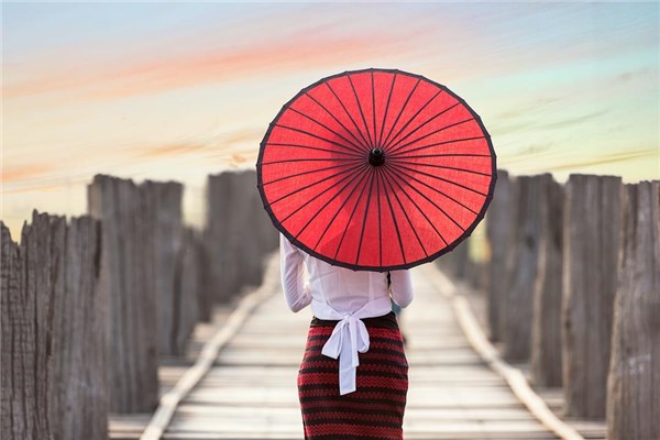 夢到了借雨傘代表著什麼_周公解夢