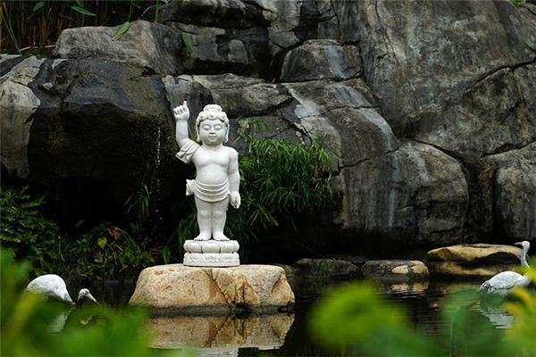 女人夢到佛像在水中_周公解夢