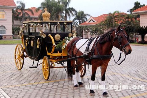 夢見四輪馬車