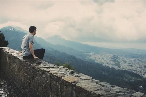 做夢夢到不認識的渣男_周公解夢