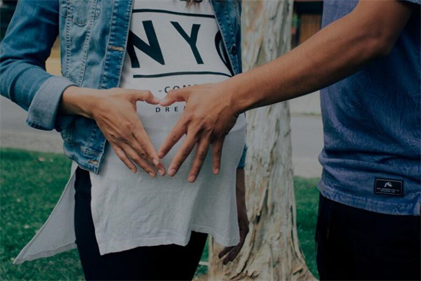 夢見媳婦懷孕了預兆了什麼嗎_周公解夢