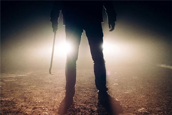 夢到親人行兇_周公解夢