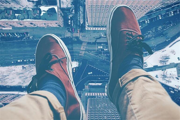 夢到從高處意味什麼_周公解夢