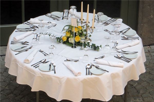 夢到圓桌子什麼預兆_周公解夢