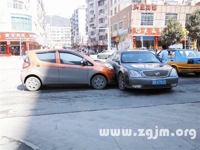 夢見汽車相撞